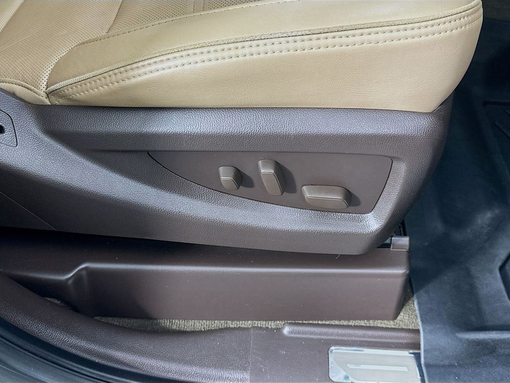 GMCSierra 2500HD24