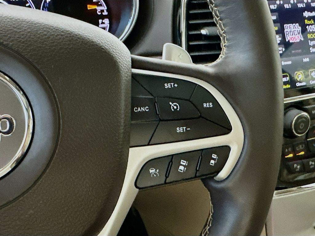 JeepGrand Cherokee26