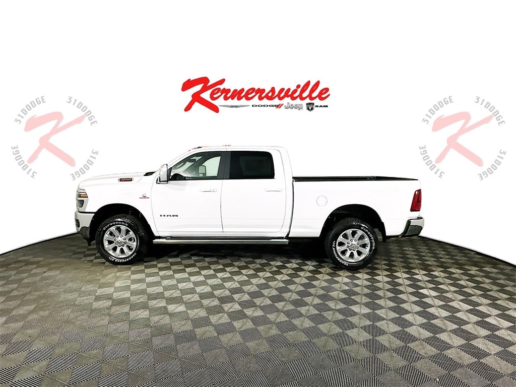 New 2026 Ram 3500 Laramie 14in Truck Crew Cab