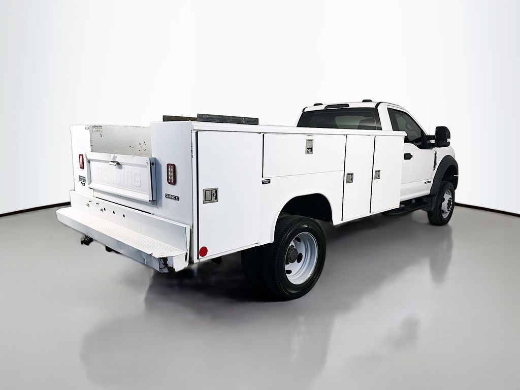 FordF-550SD7