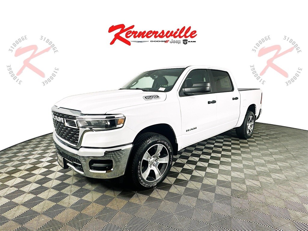 2025 Ram 1500 Tradesman photo 3