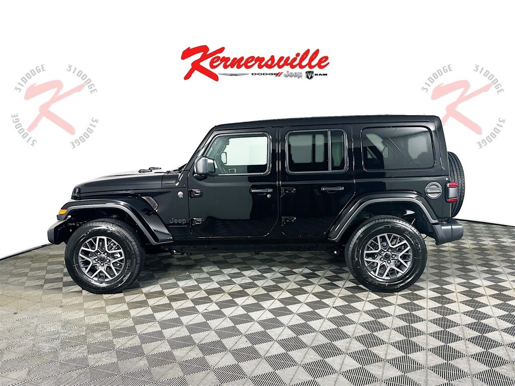 2025 Jeep Wrangler Unlimited Sahara photo 4