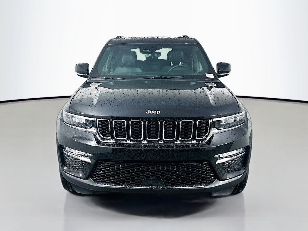JeepGrand Cherokee2