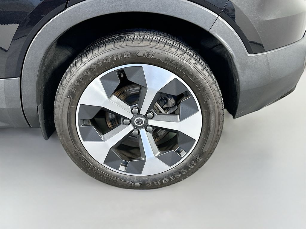 VolvoXC4033