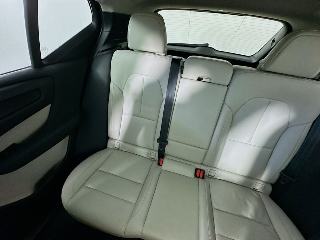 VolvoXC4012
