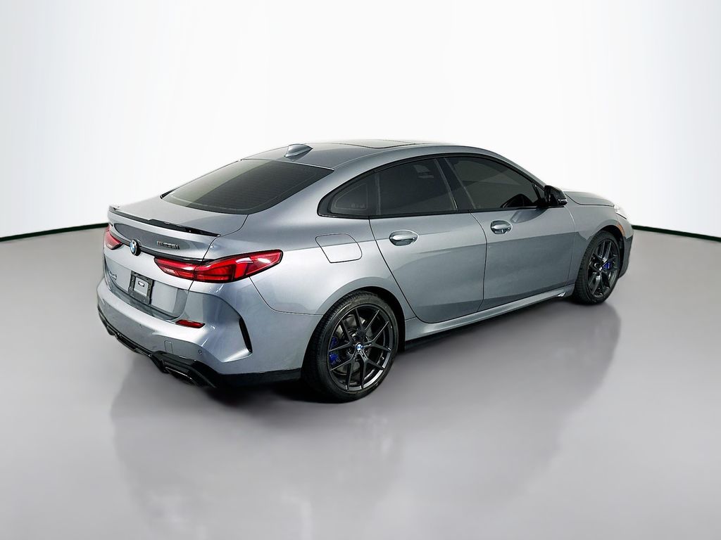 BMW2 Series7