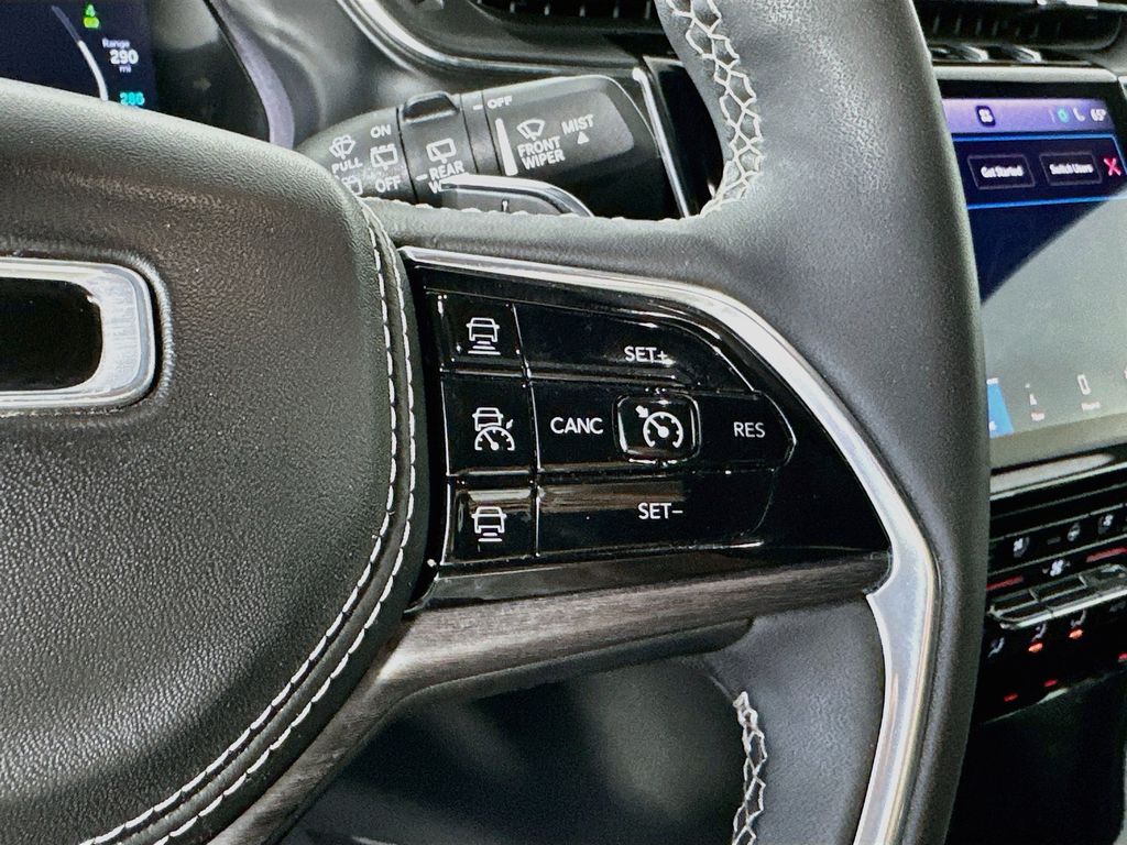 JeepGrand Cherokee26