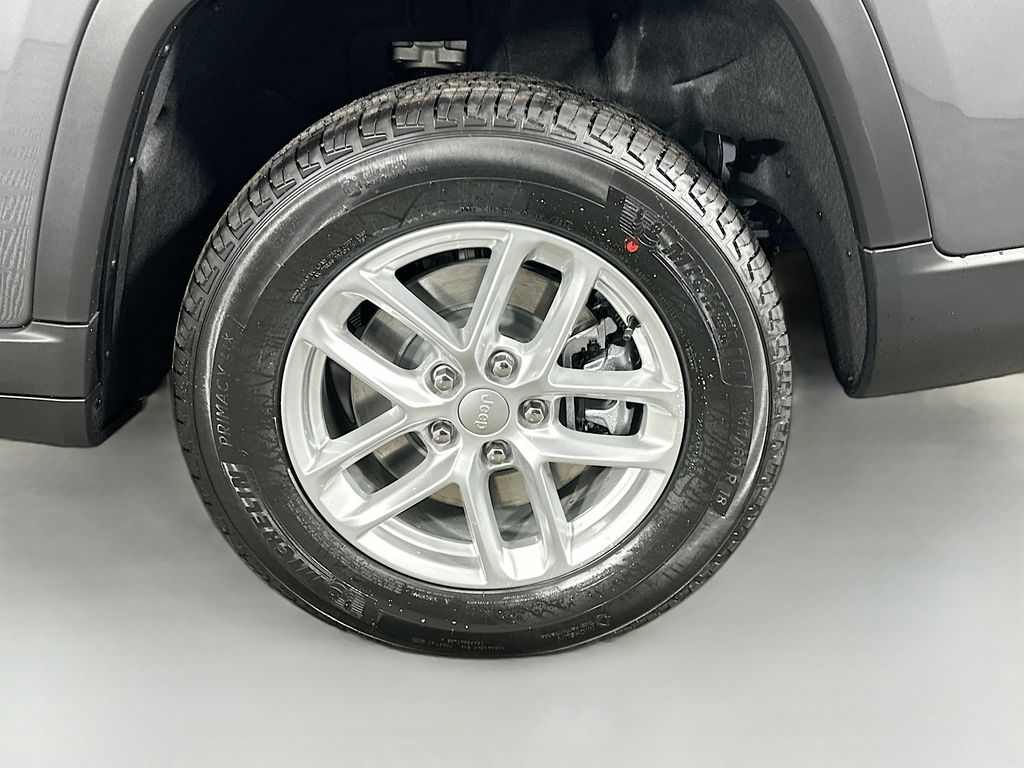 JeepGrand Cherokee L17