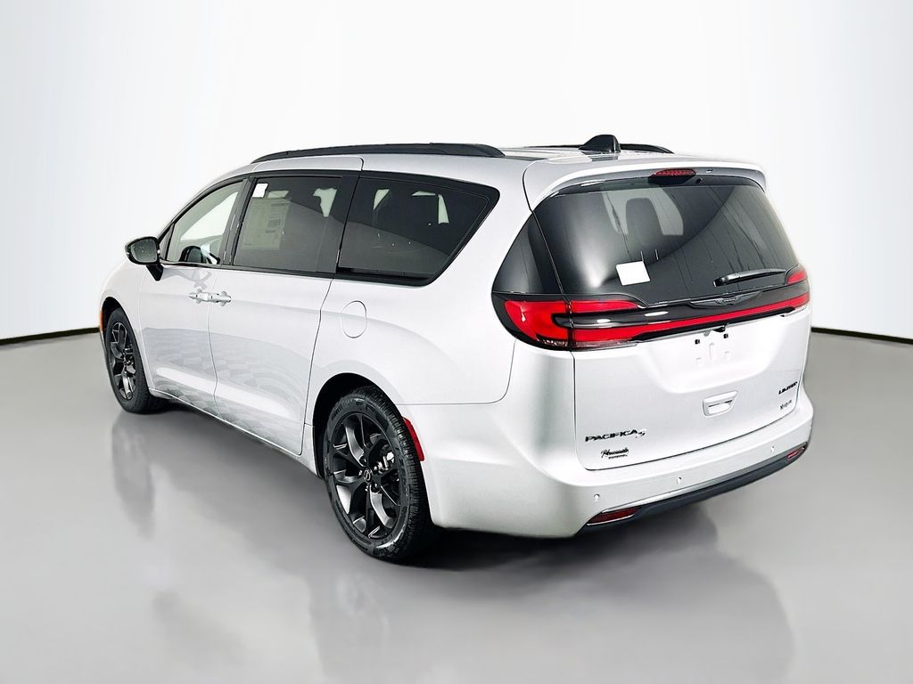 ChryslerPacifica5