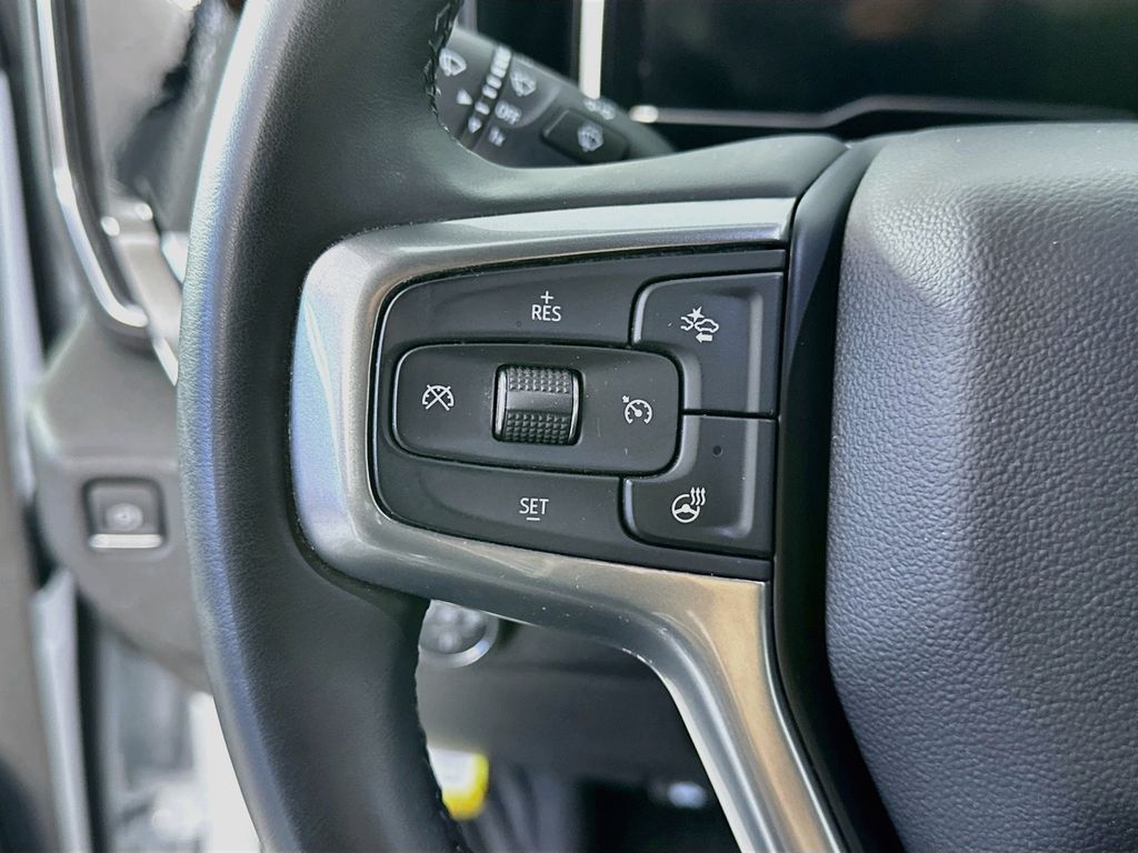 ChevroletSilverado 2500HD24