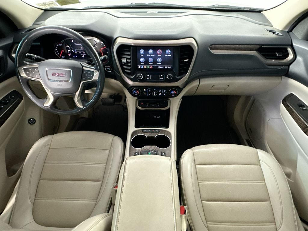GMCAcadia10