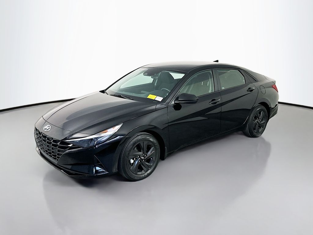 HyundaiElantra3