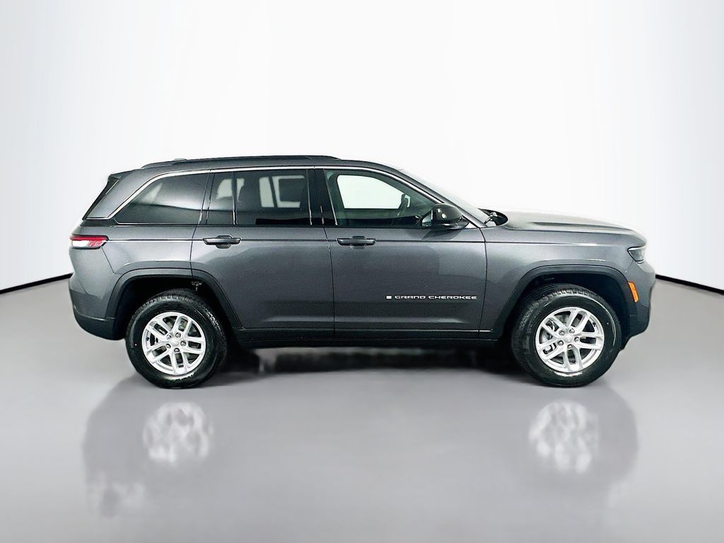 JeepGrand Cherokee8