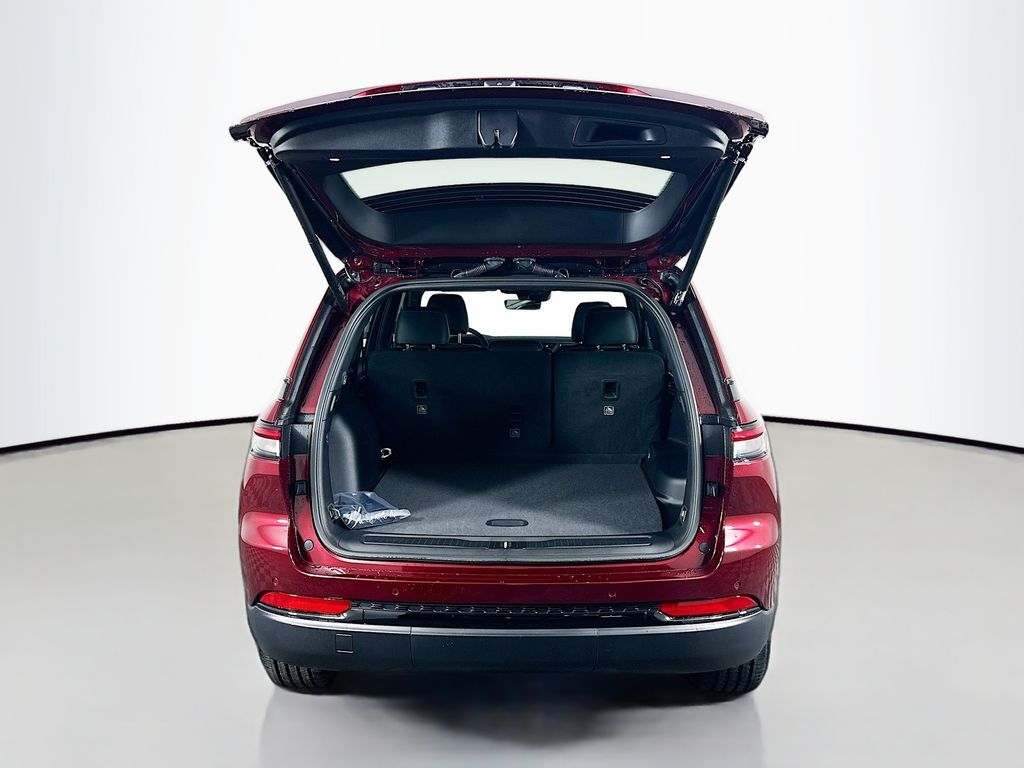 JeepGrand Cherokee16