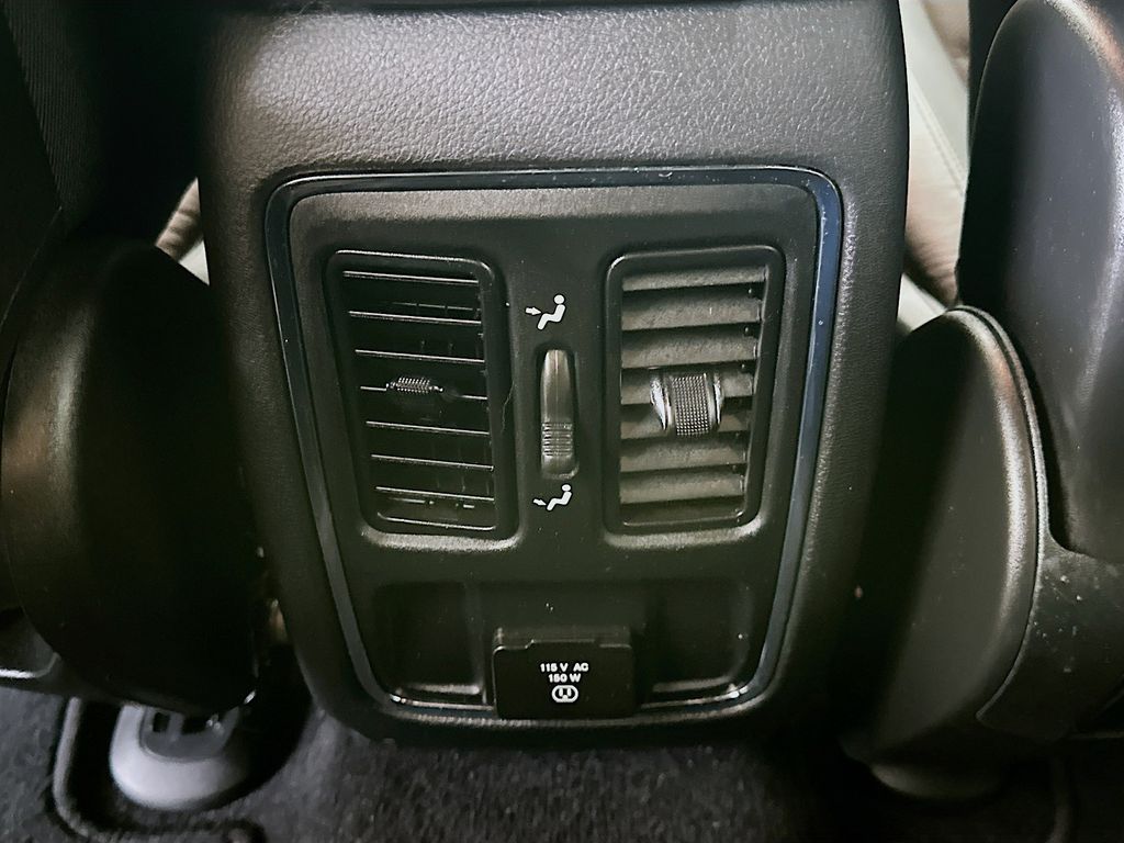 JeepGrand Cherokee20