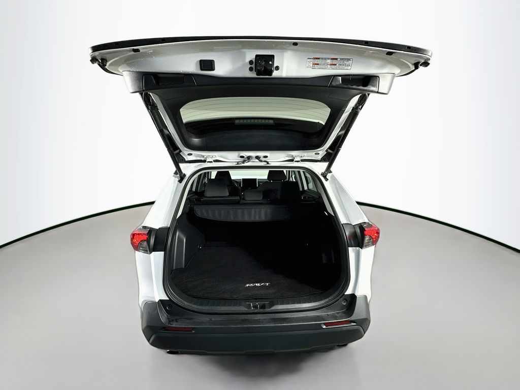 ToyotaRAV428