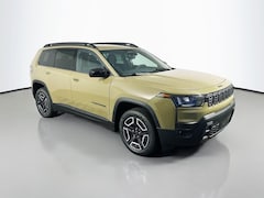 2026 Jeep Cherokee Laredo SUV
