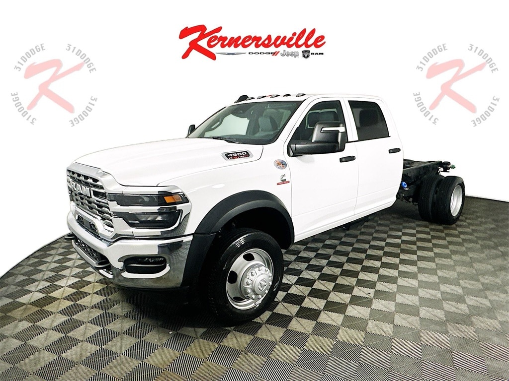 New 2025 Ram 4500 Chassis Tradesman 60CA Dually Truck Crew Cab