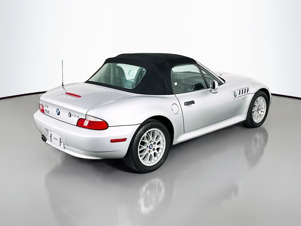 BMWZ37