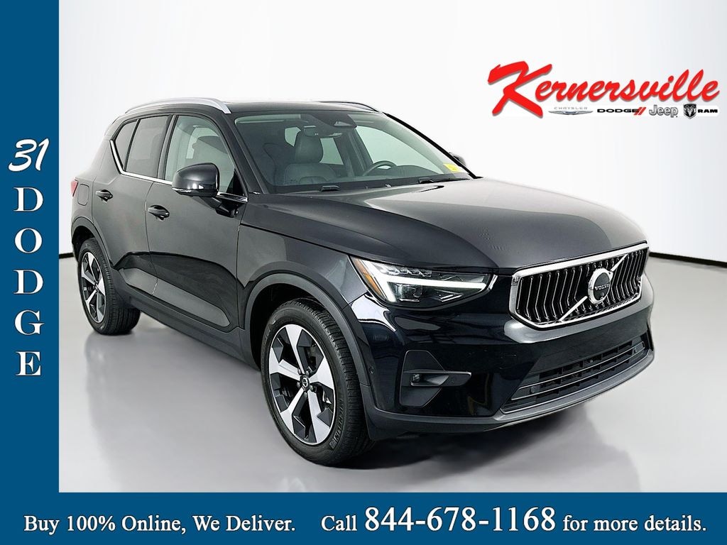 Used 2024 Volvo XC40 B5 Plus Bright Theme Sport Utility