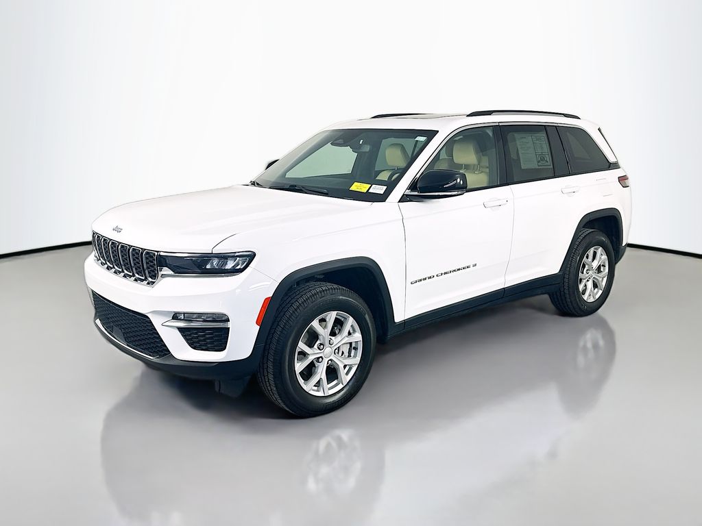 JeepGrand Cherokee3