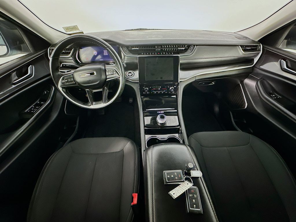 JeepGrand Cherokee L10