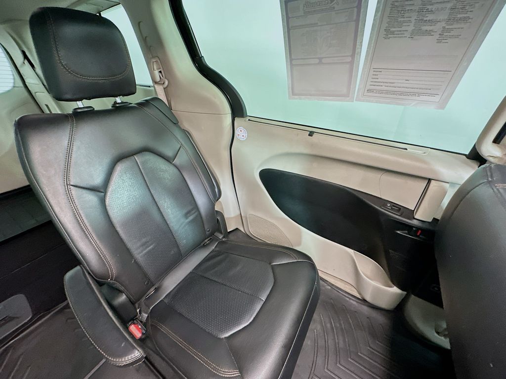 ChryslerPacifica14