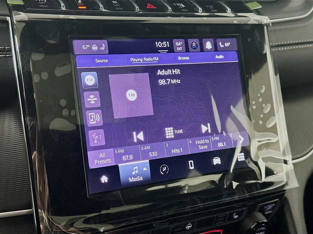 JeepGrand Cherokee L13