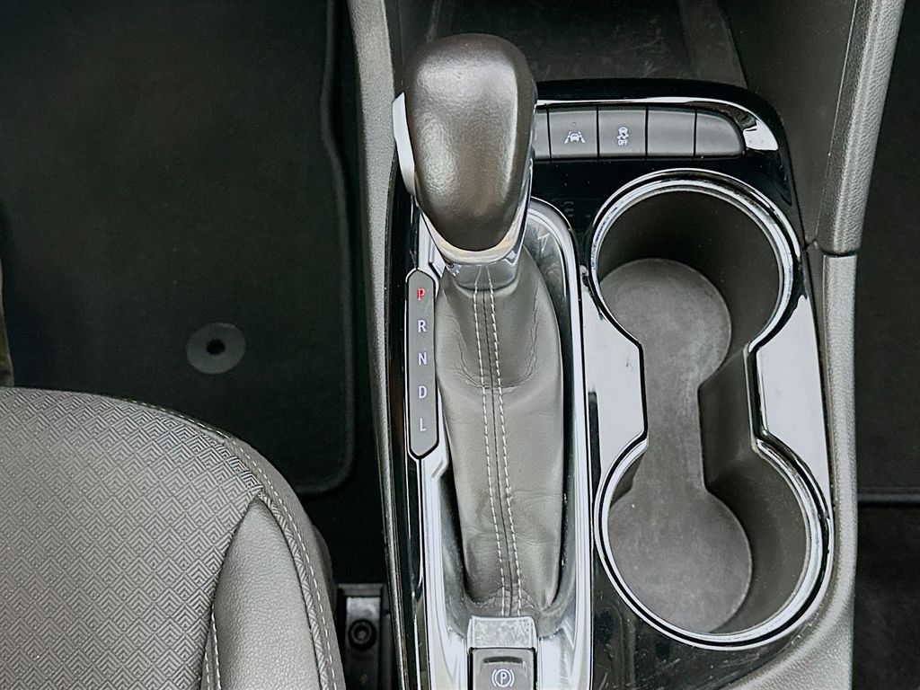 BuickEncore GX16