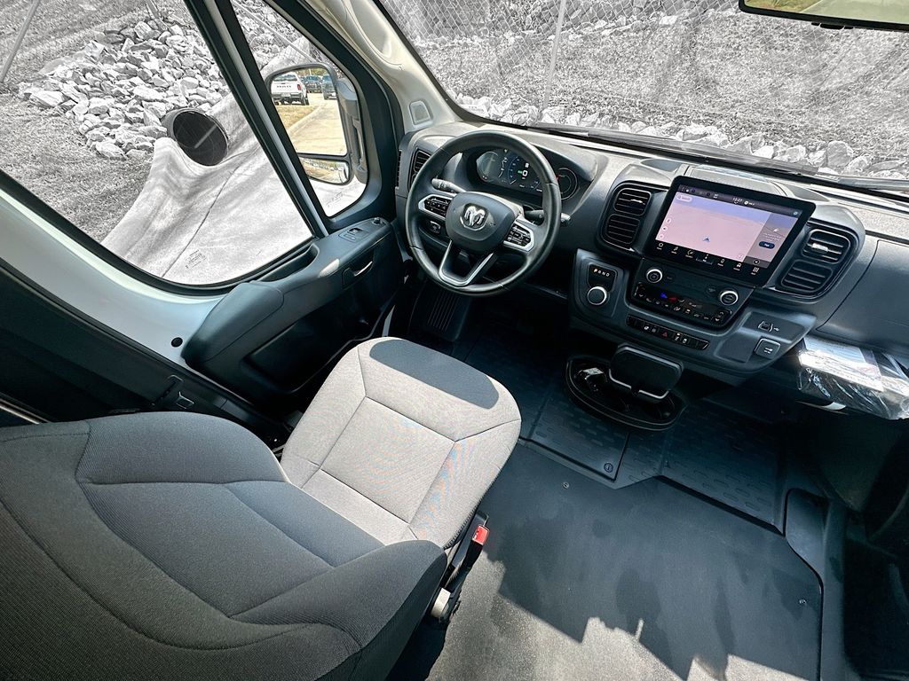 RamPromaster 3500 EV9