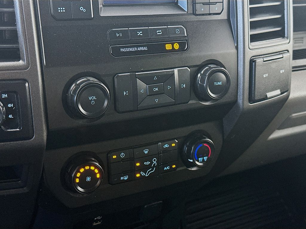 FordF-250SD18