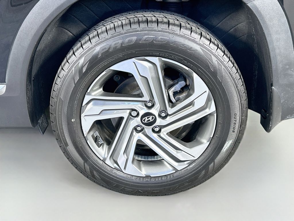 HyundaiSanta Fe35