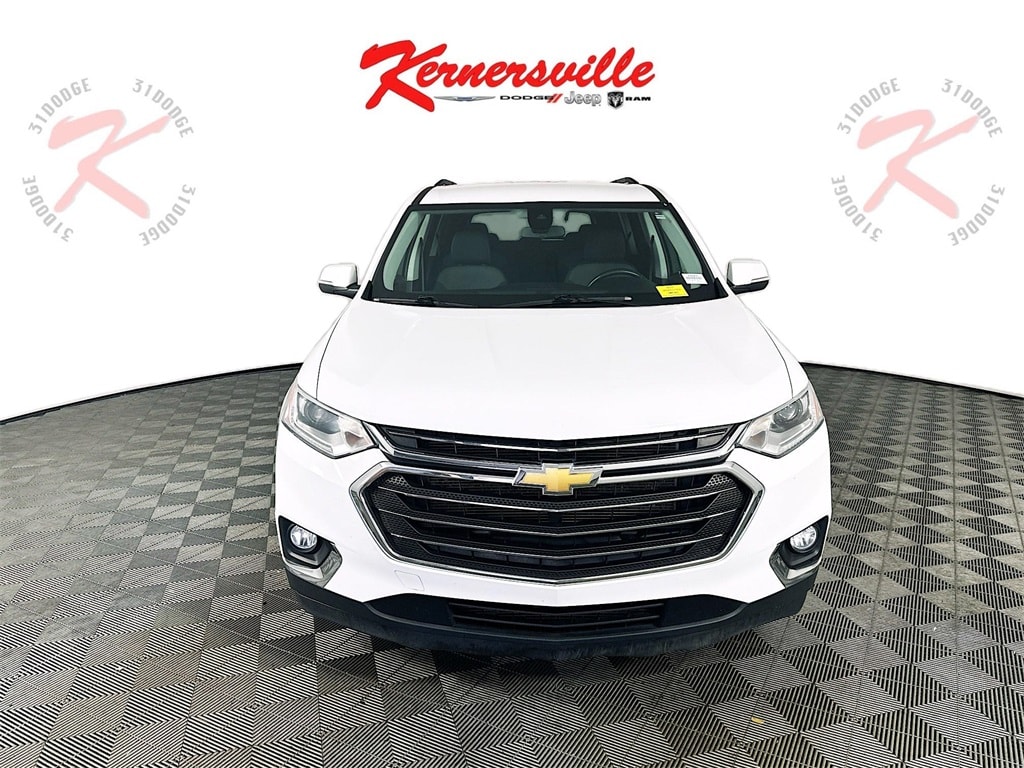 Used 2021 Chevrolet Traverse 1LT with VIN 1GNEVGKW0MJ158413 for sale in Kernersville, NC