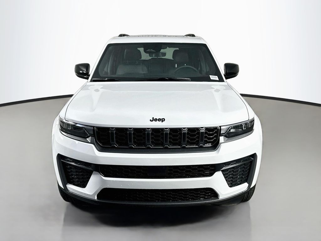 New 2027 Jeep Grand Cherokee Laredo Altitude SUV