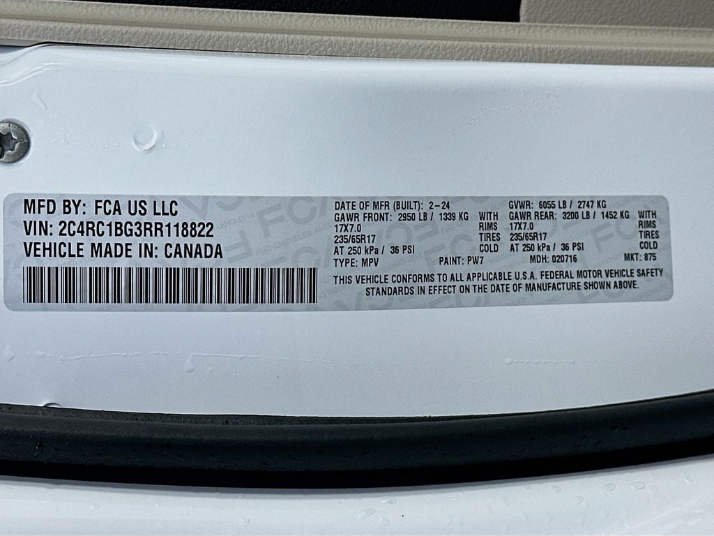 ChryslerPacifica35