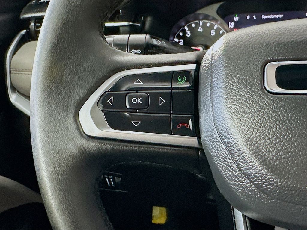 JeepCompass25
