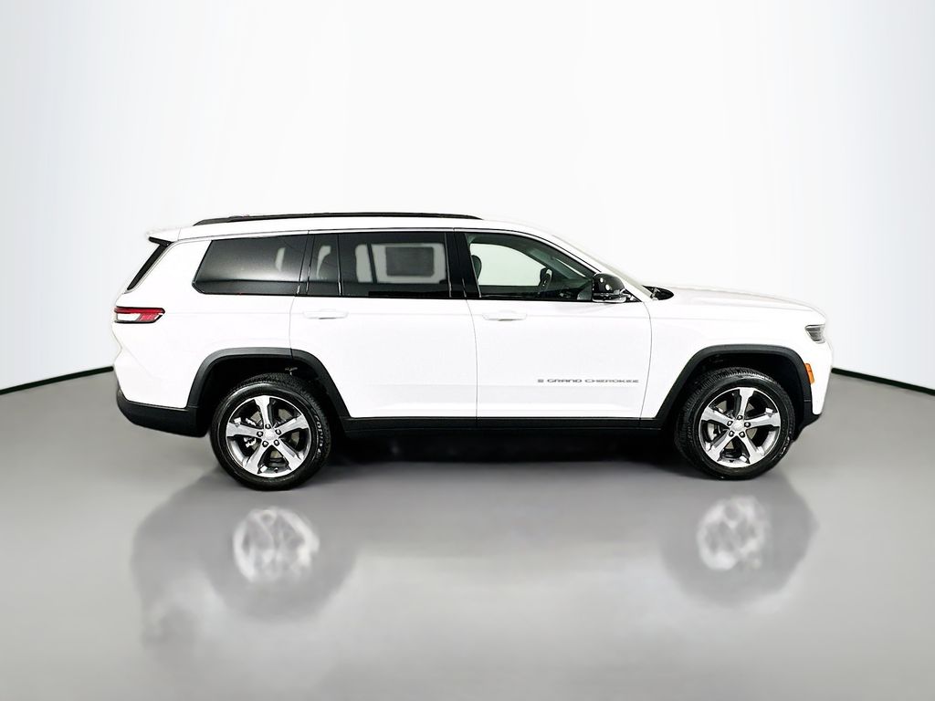 JeepGrand Cherokee L8