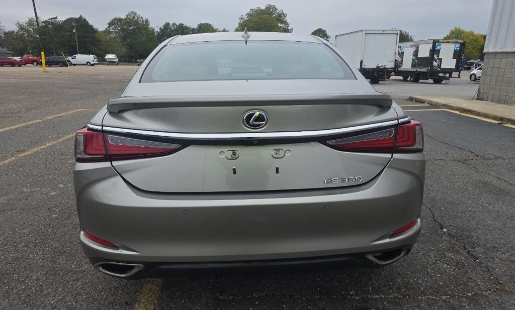 Used 2020 Lexus ES 350 Sedan
