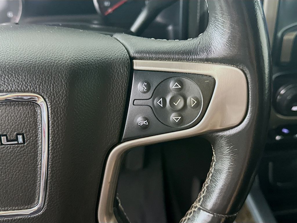 GMCSierra 3500HD26