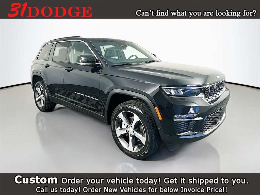 2025 Jeep Grand Cherokee SUV 