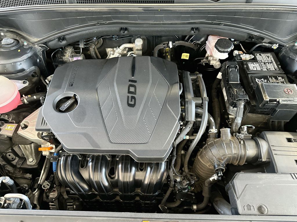 HyundaiSanta Fe33