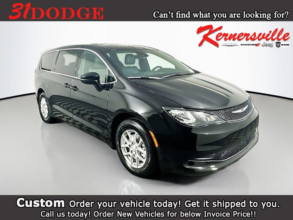 2026 Chrysler Voyager LX's photo