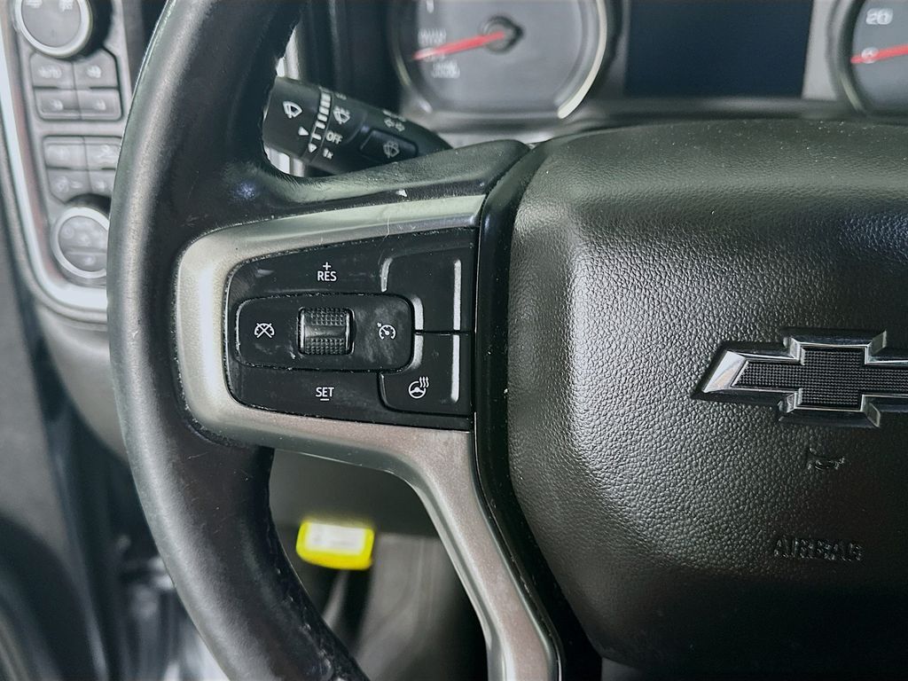ChevroletSilverado 150025