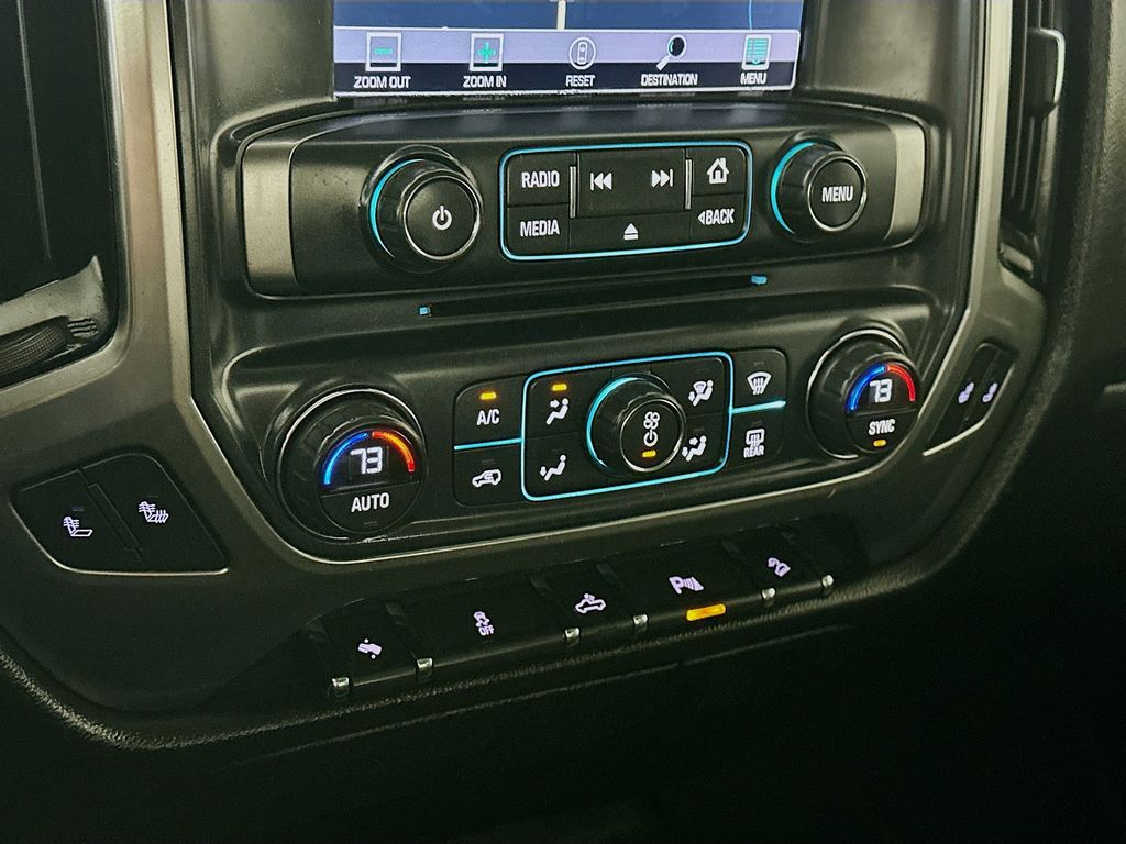 ChevroletSilverado 150018