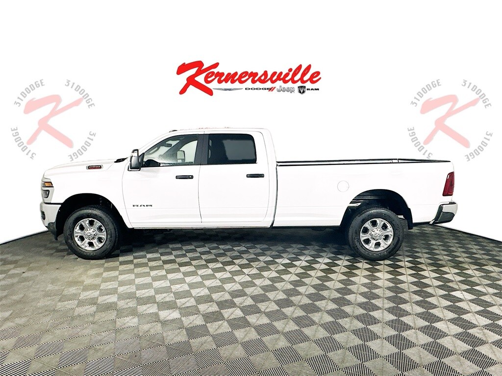 2025 Ram 2500 Big Horn photo 4