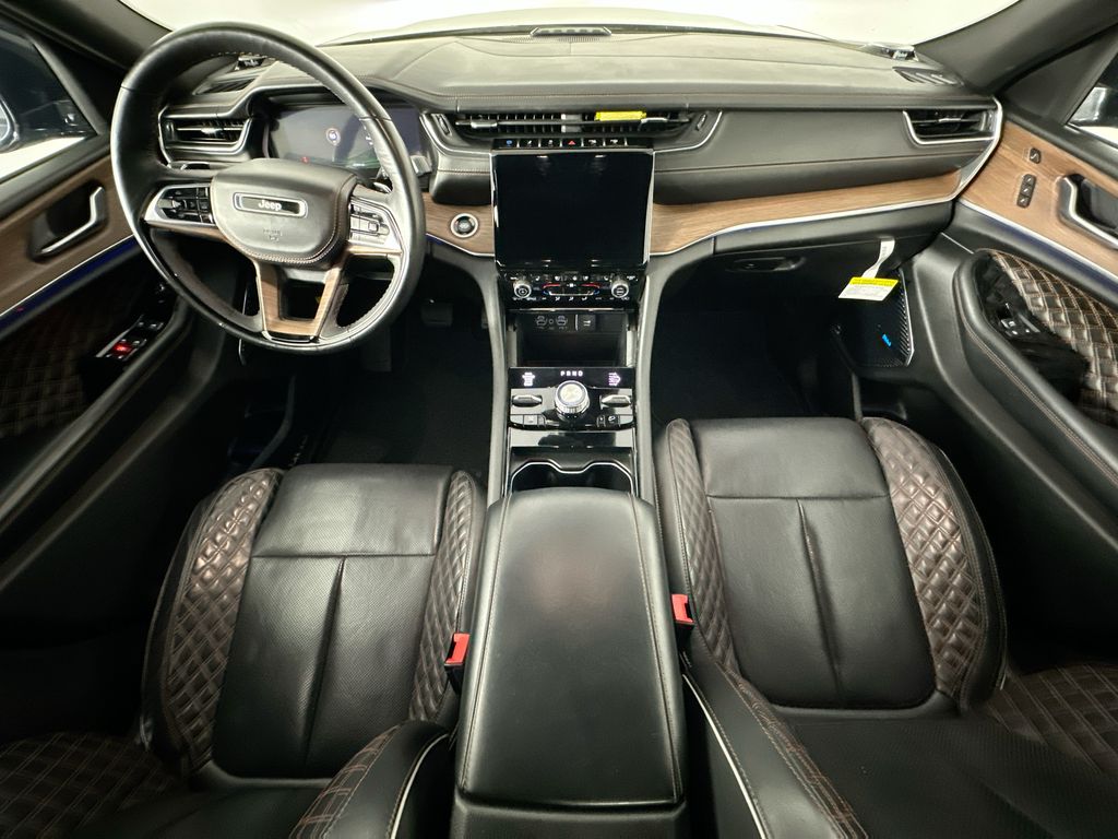 JeepGrand Cherokee10