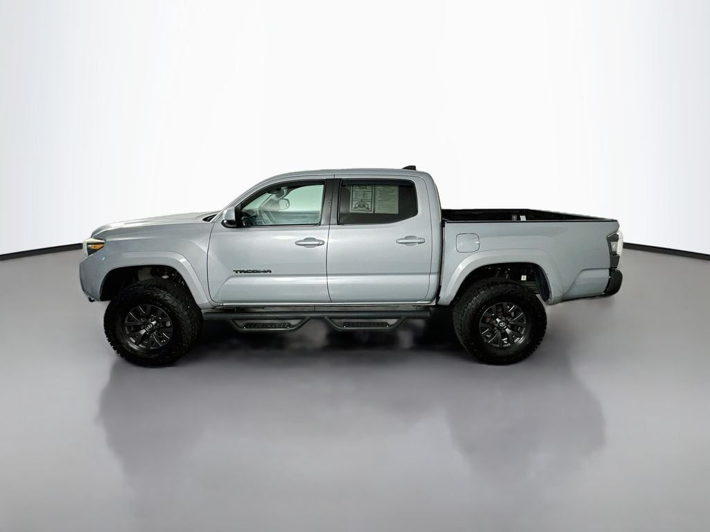 Used 2021 Toyota Tacoma SR5 Truck Crew Cab