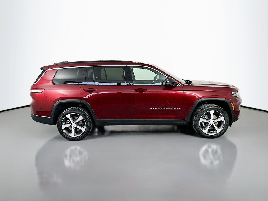 JeepGrand Cherokee L8