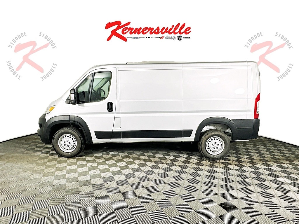 New 2026 Ram Promaster 1500 Low Roof 136 WB Cargo Van