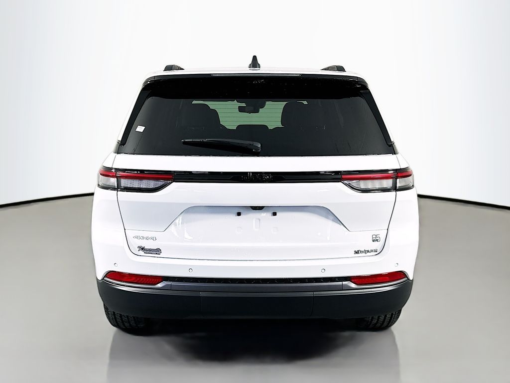 JeepGrand Cherokee6